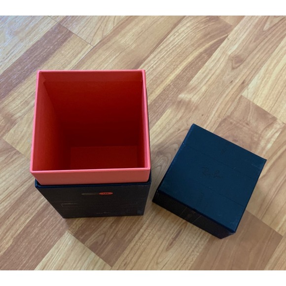 Ray‎ ban empty sunglasses box - Picture 3 of 3